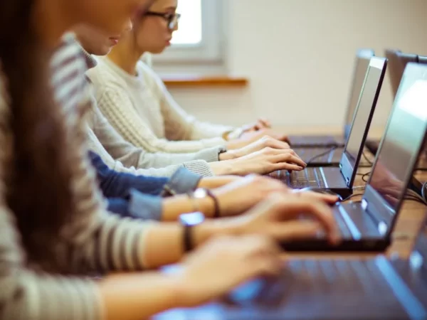 Atom Computer Course
